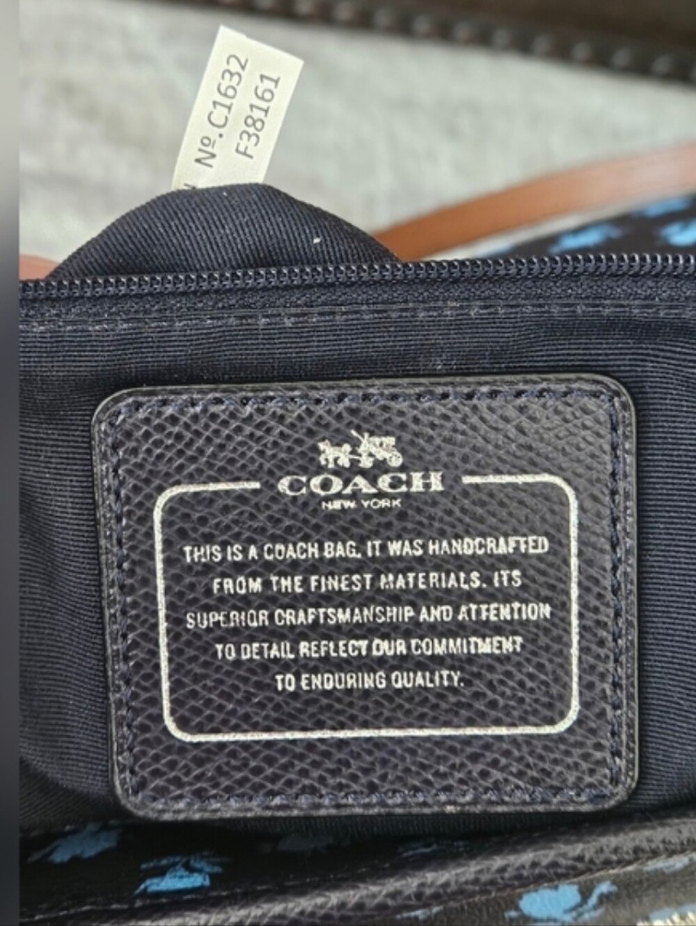 Coach Badlands Floral City Zip Tote With COA - Picture 5 of 9